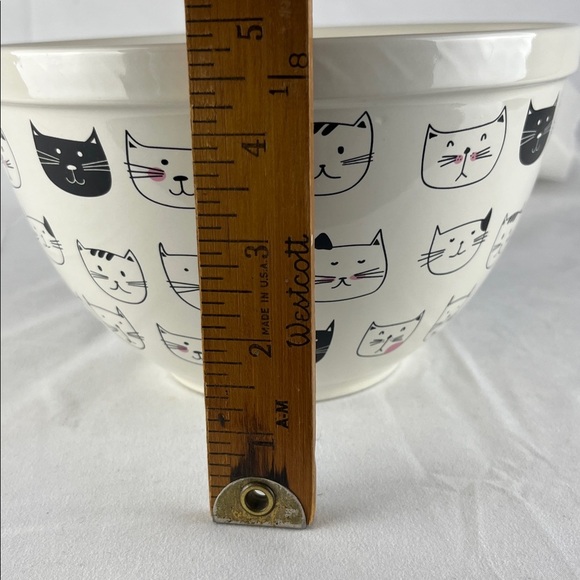 Cat Faces The Bake Shop Ceramic Mixing bowl - Picture 5 of 6